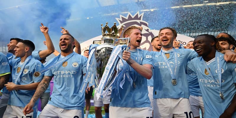 Giải mã sự thất bại của Manchester City mùa 2024/25